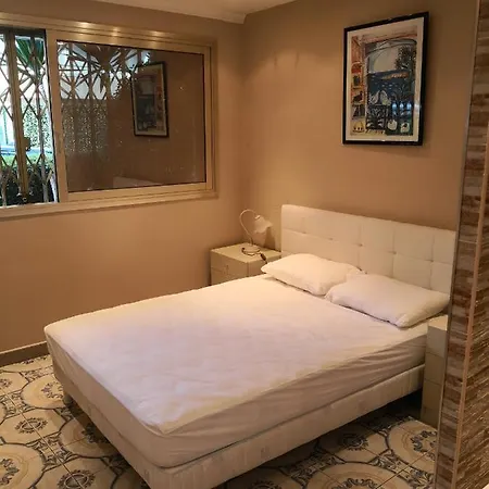 Cosy Croisette Apartment *